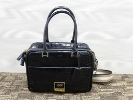 アニヤハインドマーチのクロコ型押し　2WAY　カーカーバッグの買取実績です。
