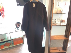 エルメスのソルド品　エルメス（HERMES）カシミヤロングコートの買取実績です。