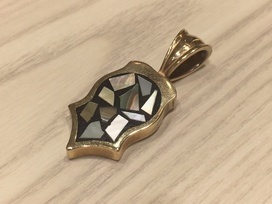スタンリーゲスのK18　チップシェル　ペンダントトップの買取実績です。