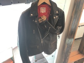 ルイスレザーのライダースジャケットの買取実績です。