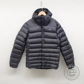 パタゴニアのハイロフトダウンセーターフーディーの買取実績です。
