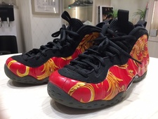 ナイキ ×ナイキ（NIKE）　赤　2014年　Air Foamposite One　スニーカー 買取実績です。