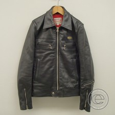 ルイスレザー(lewisleathers)の買取ならへお越しください。状態はいい状態のお品物です。