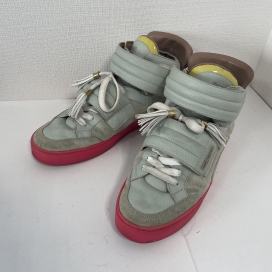 ルイヴィトンの×カニエウエスト 2009年 ジャスパーカニエパッチワーク ミッドスニーカーの買取実績です。