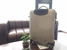 リモワ サルサ　キャビン　トローリー　スーツケース　30L 買取実績です。