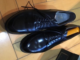 オールデンの黒　カーフレザー　Uチップシューズの買取実績です。