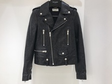 渋谷店でサンローランパリ(Saint Laurent Paris)のダブルライダースジャケットを買取ました。状態は状態が良いお品物です。