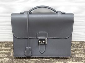 エルメスのサックアデペッシュ27の買取実績です。