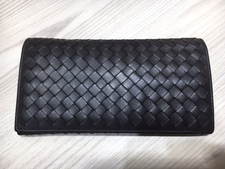 ボッテガヴェネタ（BOTTEGA VENETA）の買取をしました。状態はほとんど使用感がありませんでした。