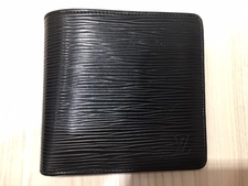 ルイヴィトン ポルトフォイユマルコ　98年製　二つ折り財布 買取実績です。