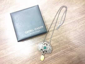 ジョージジェンセンのヘリテージコレクション 2008年 グリーン×イエローアゲートブローチネックレスの買取実績です。