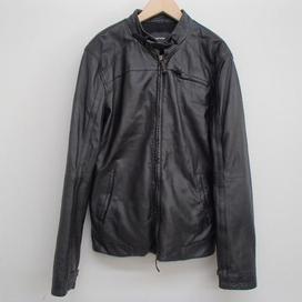 アルマーニのラムレザーシングルライダースジャケットの買取実績です。