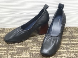 セリーヌの17年春夏　バレリーナ　パンプスの買取実績です。