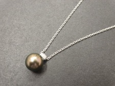 ミキモト(mikimoto)の黒真珠ネックレス買取なら銀座本店へ状態は-