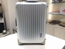 リモワ(RIMOWA)のシルバーインテグラルを買取ました。渋谷店です！状態は通常中古品になります。