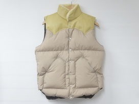 ロッキーマウンテンのベージュボア　CHRISTY　ダウンベストの買取実績です。