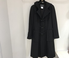 渋谷店ではシャネル(chanel)のコートを買取しました。状態は通常中古品になります。
