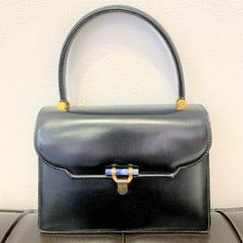 グッチの黒 オールドグッチ カーフレザー ハンドバッグの買取実績です。