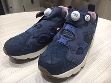 渋谷店ではリーボック（Reebok）を買取ました。状態は未使用品です。