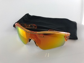 オークリーのレーダー（RADAR）09-756Jの買取実績です。