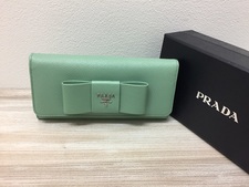 プラダ(prada)のサフィアーノ長財布を買取しました！状態は未使用品です。