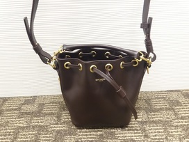 サンローランのエマニュエル　ショルダーバッグの買取実績です。