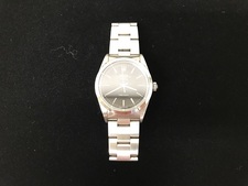 ロレックス（ROLEX）のエアキング Ref.14000の自動巻き時計をお買取させていただきました。横浜店状態は通常使用感のあるお品物でございます。