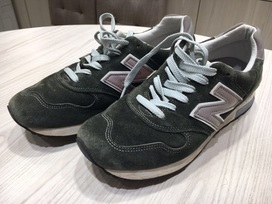 ニューバランスのグリーン　1400　スニーカーの買取実績です。