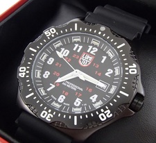 ルミノックス 8401 Black Ops Watch 買取実績です。