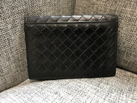 ボッテガ・ヴェネタの黒　レザー　カードケースの買取実績です。