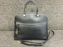 フルラのパイパー　2WAYショルダーバッグの買取実績です。
