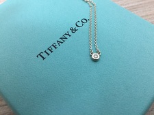 浜松鴨江店にて、ティファニー（TIFFANY&CO.）のバイザヤードを買取致しました！状態は通常使用感があるお品物です。