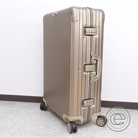 リモワのトパーズチタニウム 4輪キャリーケースの買取実績です。