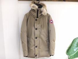 カナダグースのベージュ　ジャスパー　ダウンコートの買取実績です。