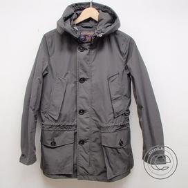 ウールリッチのニューアークティックサマーパーカの買取実績です。