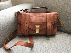 プロエンザスクーラーのレザー　2way ショルダーバッグの買取実績です。