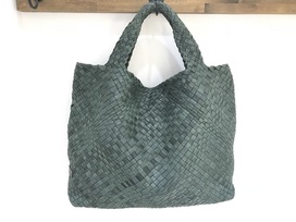 ファロルニのグリーン　イントレチャート　トートバッグの買取実績です。