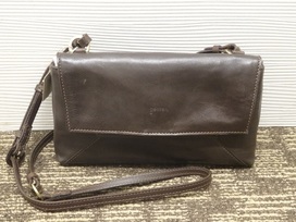 ゲンテンの茶系　40937　カーフレザーショルダーバッグの買取実績です。