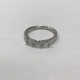 ダイヤモンドのダイヤモンド0.713ctPt900リングの買取実績です。