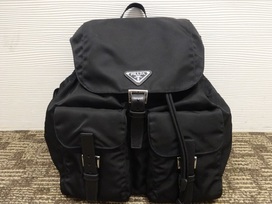 プラダのBZ2811 テスート デイパックの買取実績です。