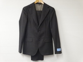 ベルベストの2B シングル スーツの買取実績です。