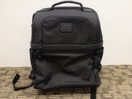 トゥミのアルファ2 スリムソリューションズブリーフバックパックの買取実績です。
