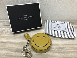 アニヤハインドマーチのCoinPursePrintedWink　スマイリー　コインケースの買取実績です。