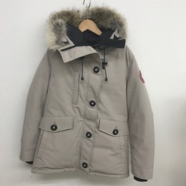 カナダグースの2300JL シャーロットの買取実績です。