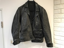 オールドジョーアンドコーの黒　レザージャケット　馬革の買取実績です。