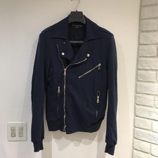 バルマン(BALMAIN)のライダースジャケットを新宿店でお買取りいたしました。状態は通常中古品になります。