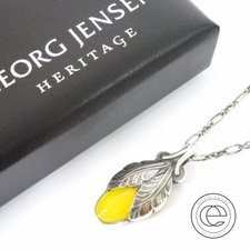 ジョージジェンセンの2008年限定のイエローアゲート付きヘリテージネックレスを買取りました。状態は通常使用感のお品物です。