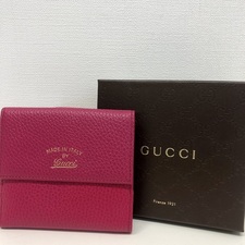 グッチ（GUCCI）のWホックレザーの財布をお買取りさせていただきました。横浜店状態は傷などなくキレイお品物でございます。