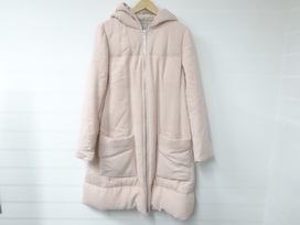 フォクシーのピンク 36235 デイジープリンス ダウンコートの買取実績です。