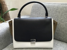 CELINE（セリーヌ）のトラペーズを高価買取いたしました。状態は美品になります。